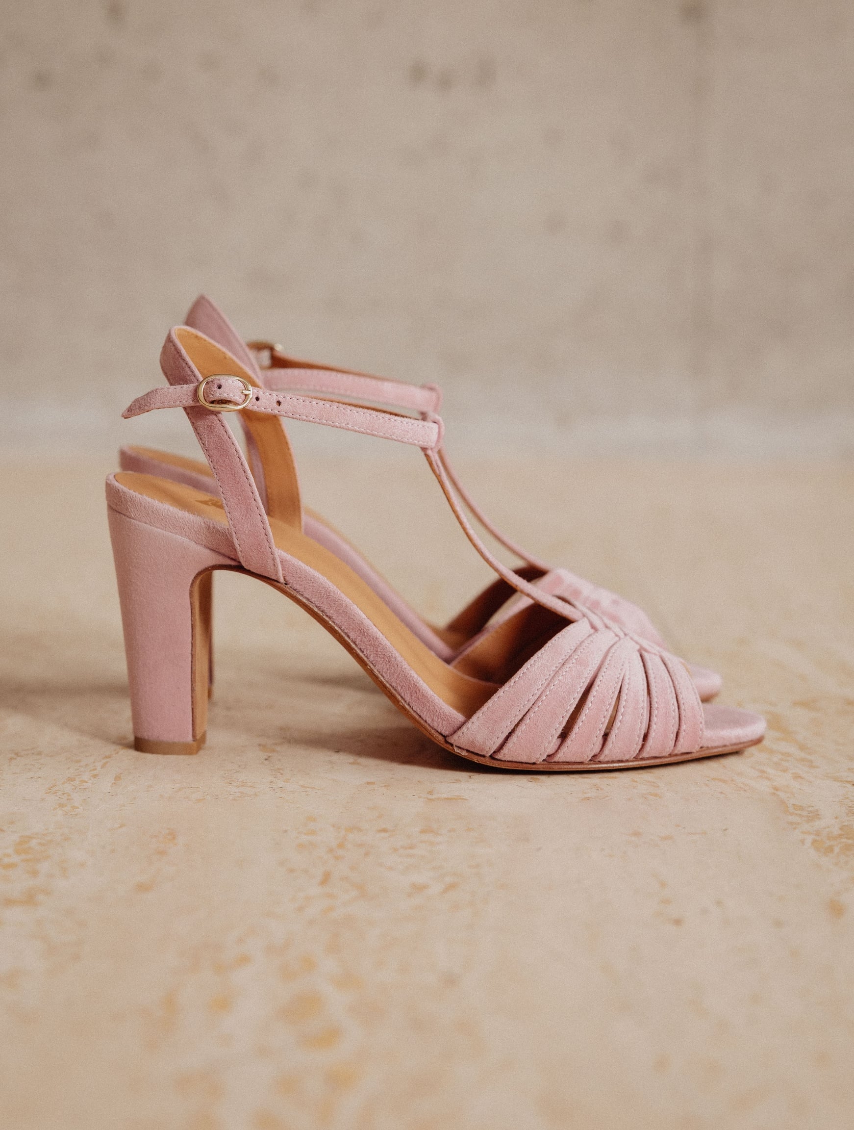 Daisy Dusty Pink