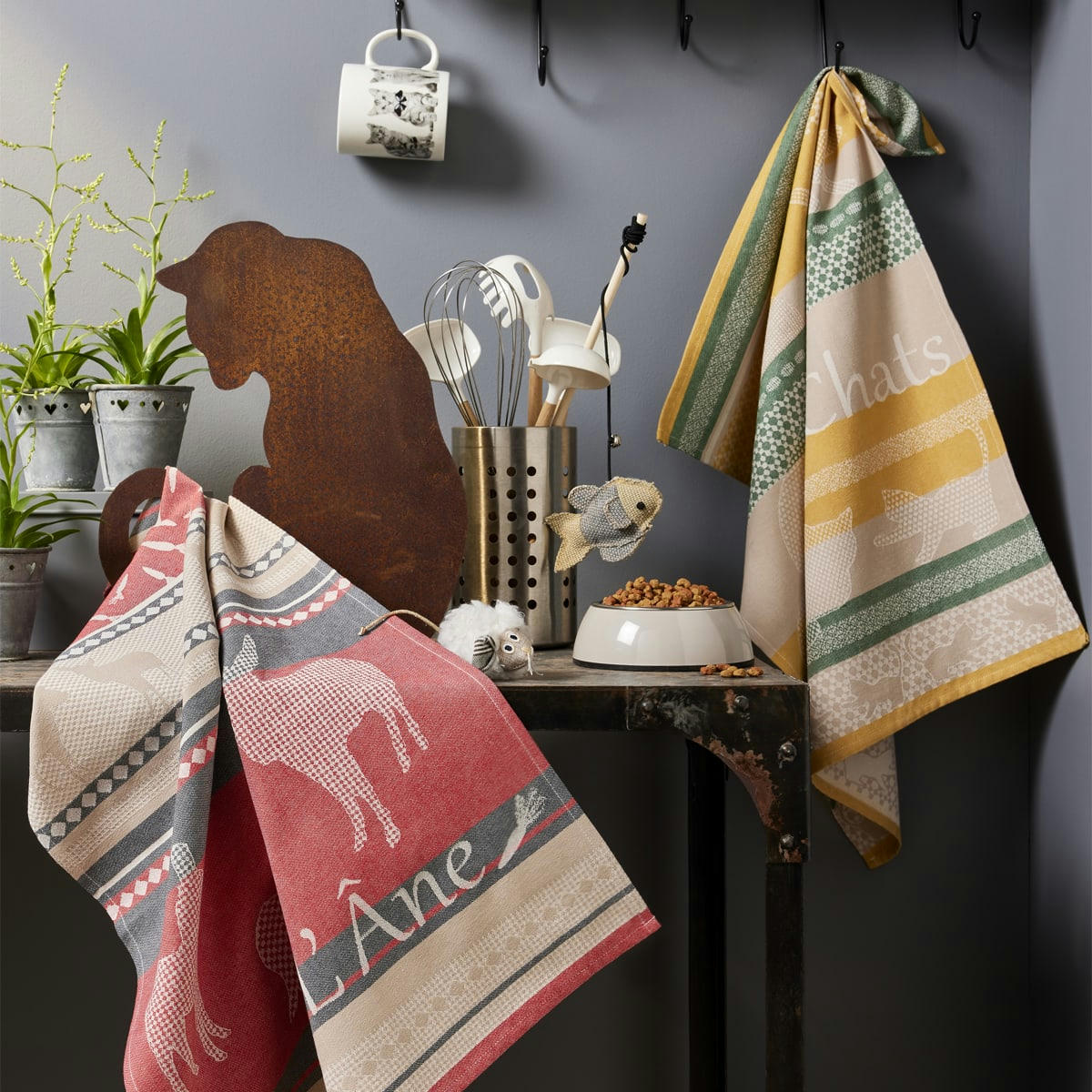 LES CHATS - Torchon en coton vert 50x75