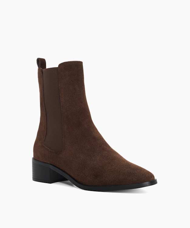 Pryia Brown - Suede Ankle Boots
