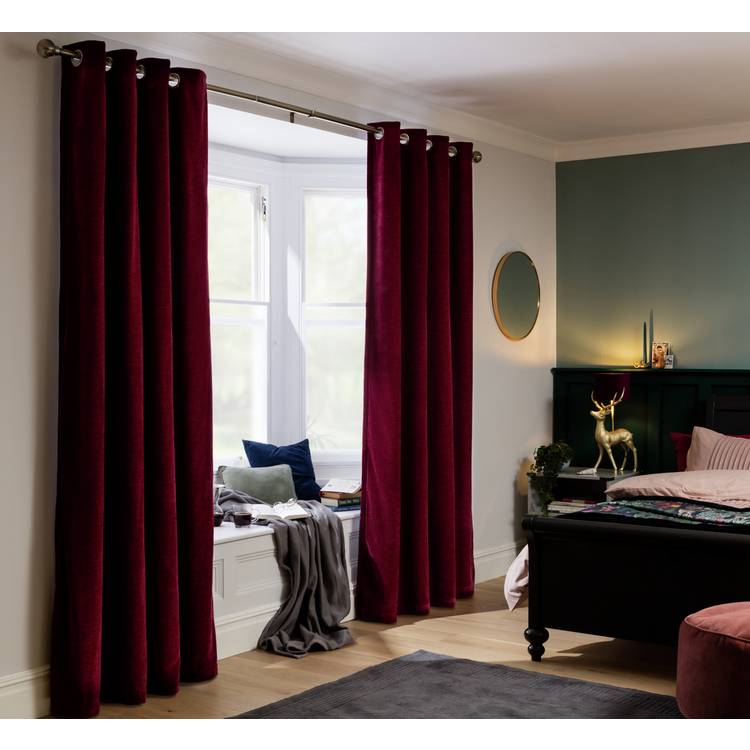 Habitat Chenille Blackout Eyelet Curtains - Berry -117x137cm