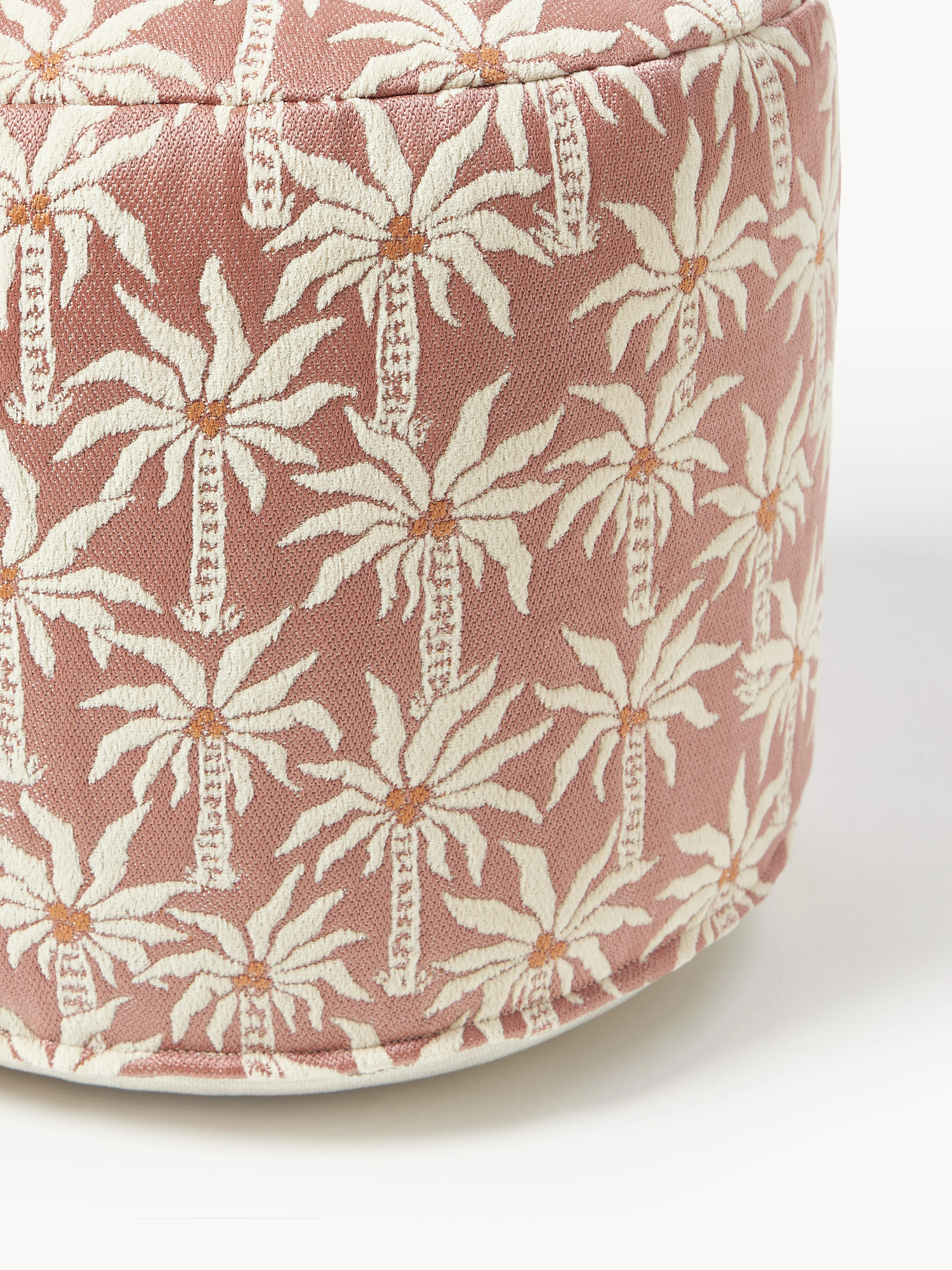 Handgefertigter In- & Outdoor-Pouf Laura