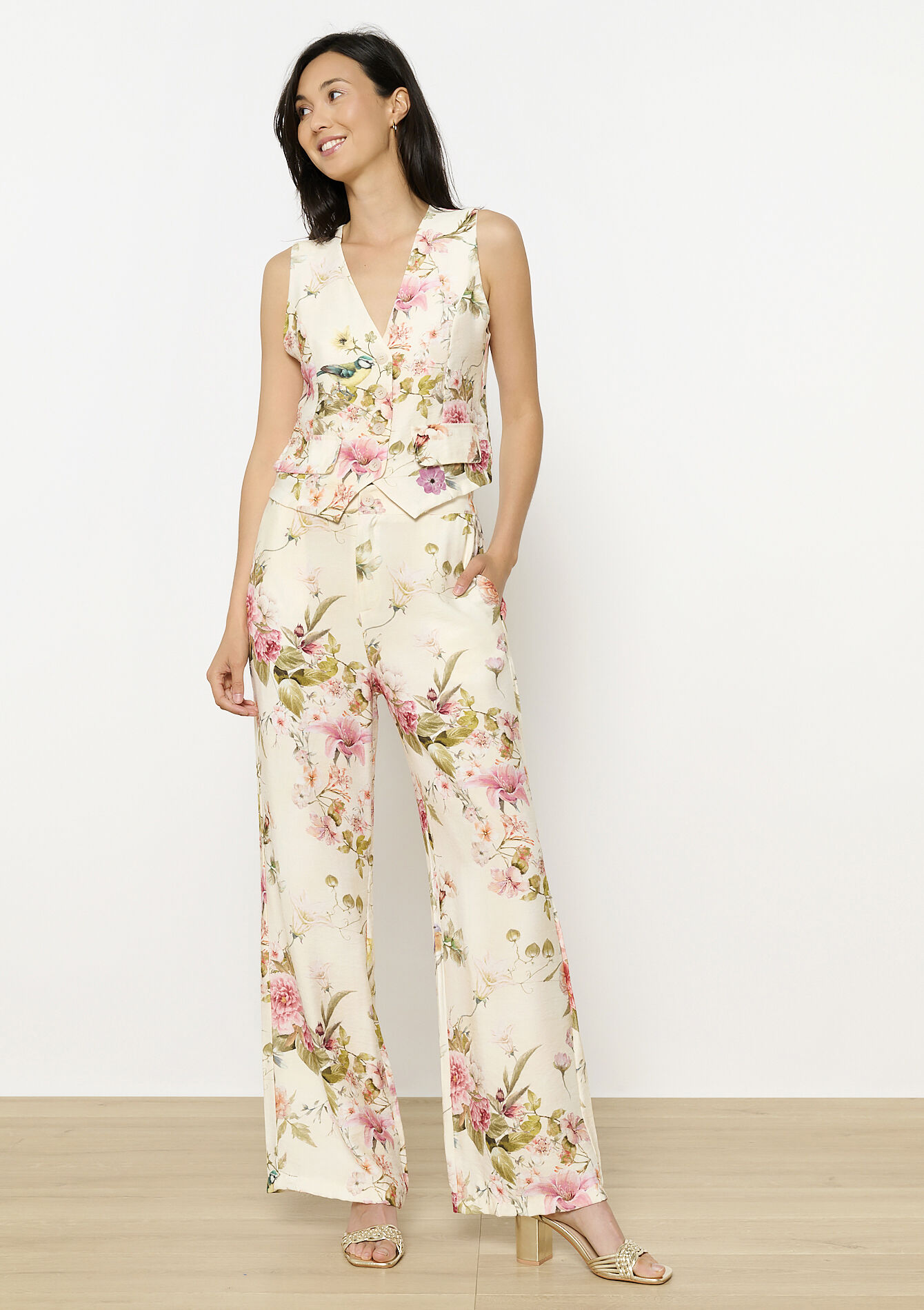 Soepele bloemenbroek