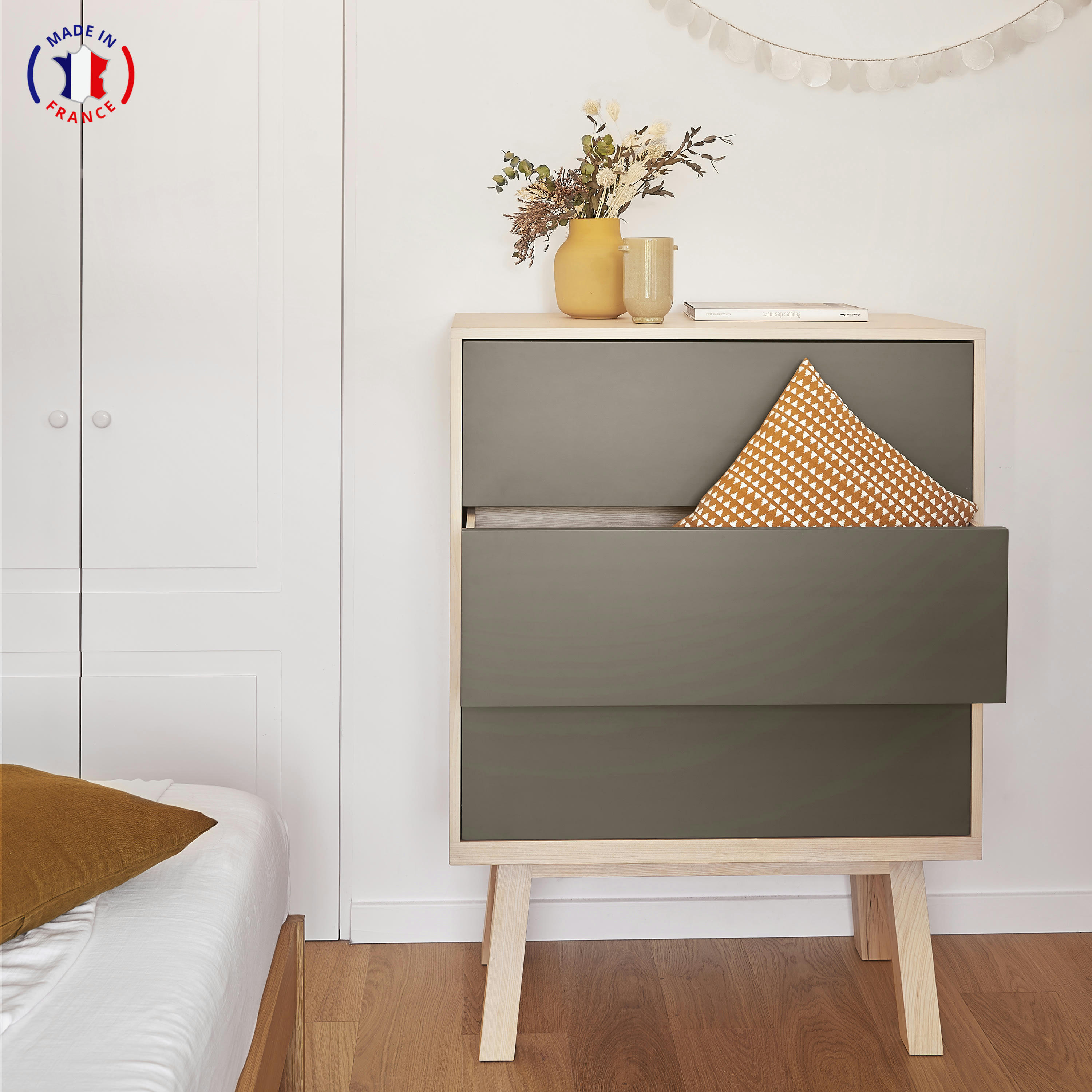 KUBE - Commode 3 tiroirs de 90 cm de large, en frêne