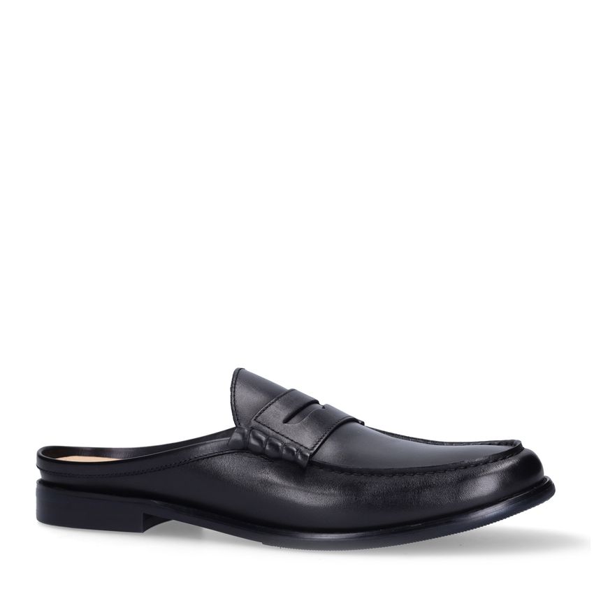 Manfield Zwarte leren loafers