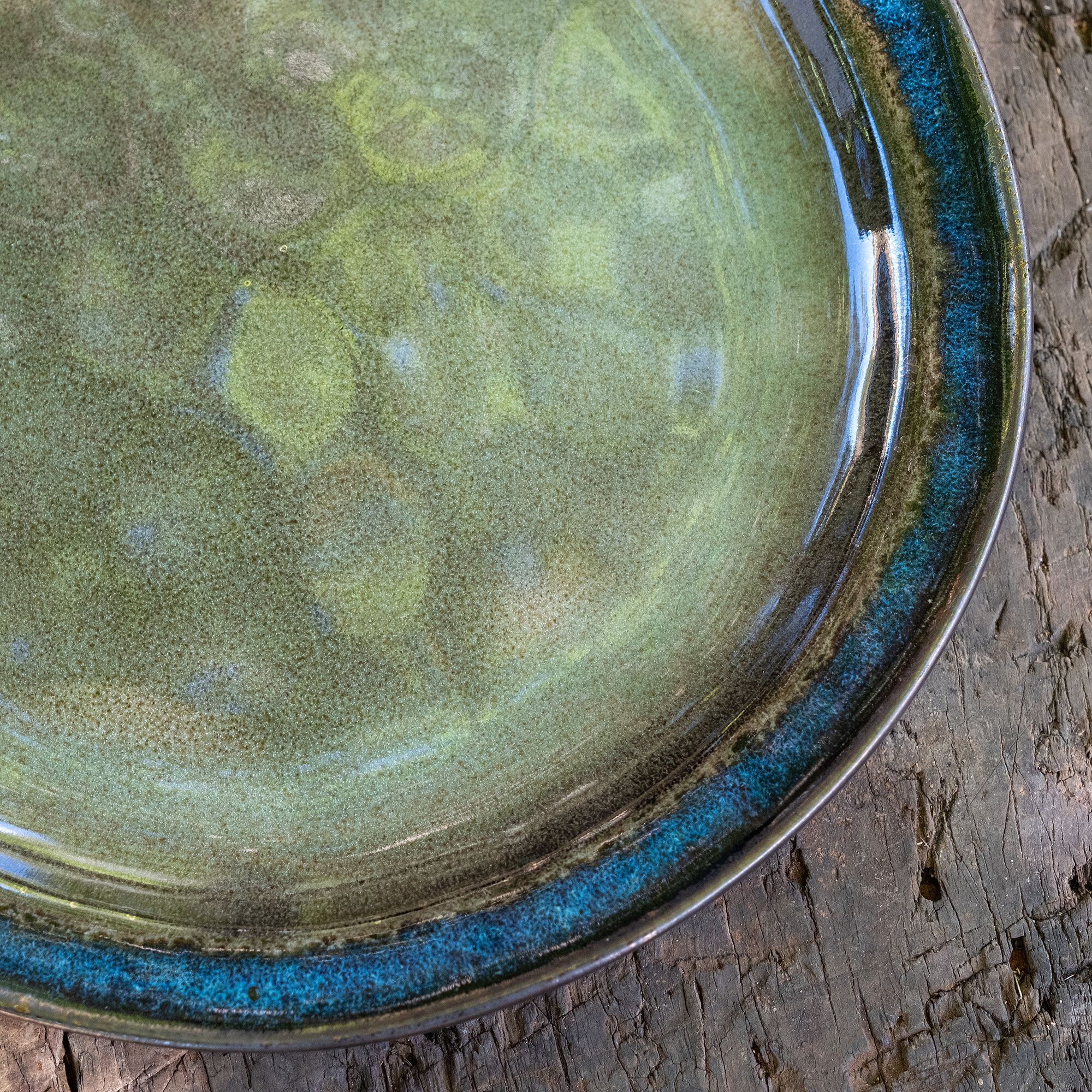 JADE - Assiette à dessert en grès D20,5cm - vert cèdre