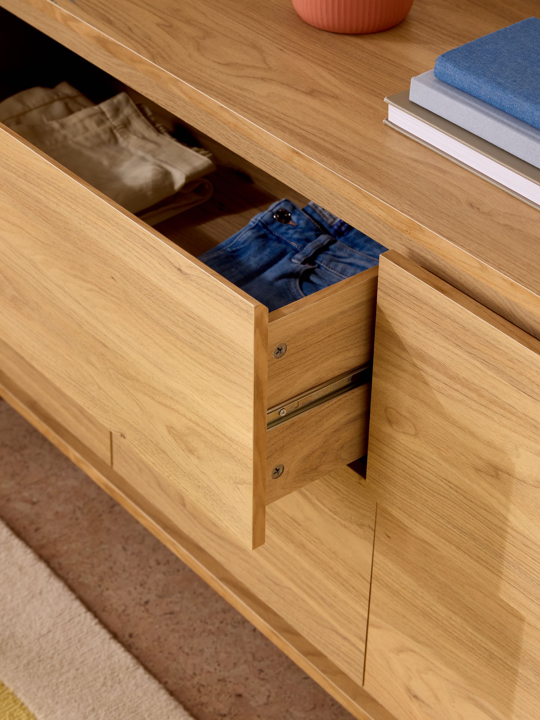 Kaci 4 Drawer Wide Chest in Oak Effect
