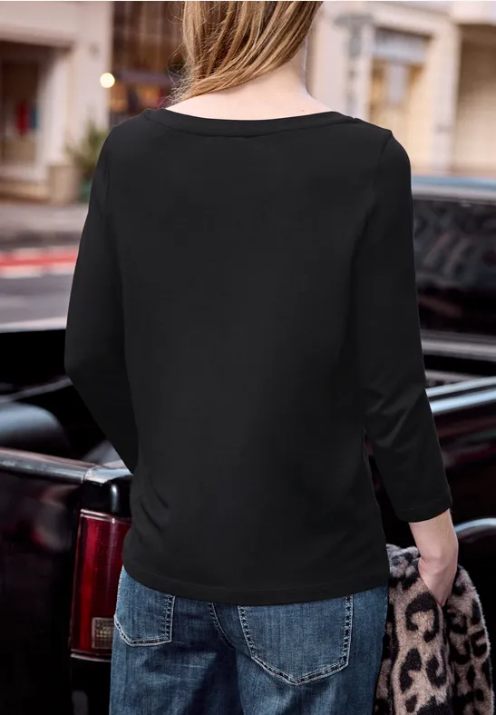 Basic Shirt mit U-Boot-Ausschnitt