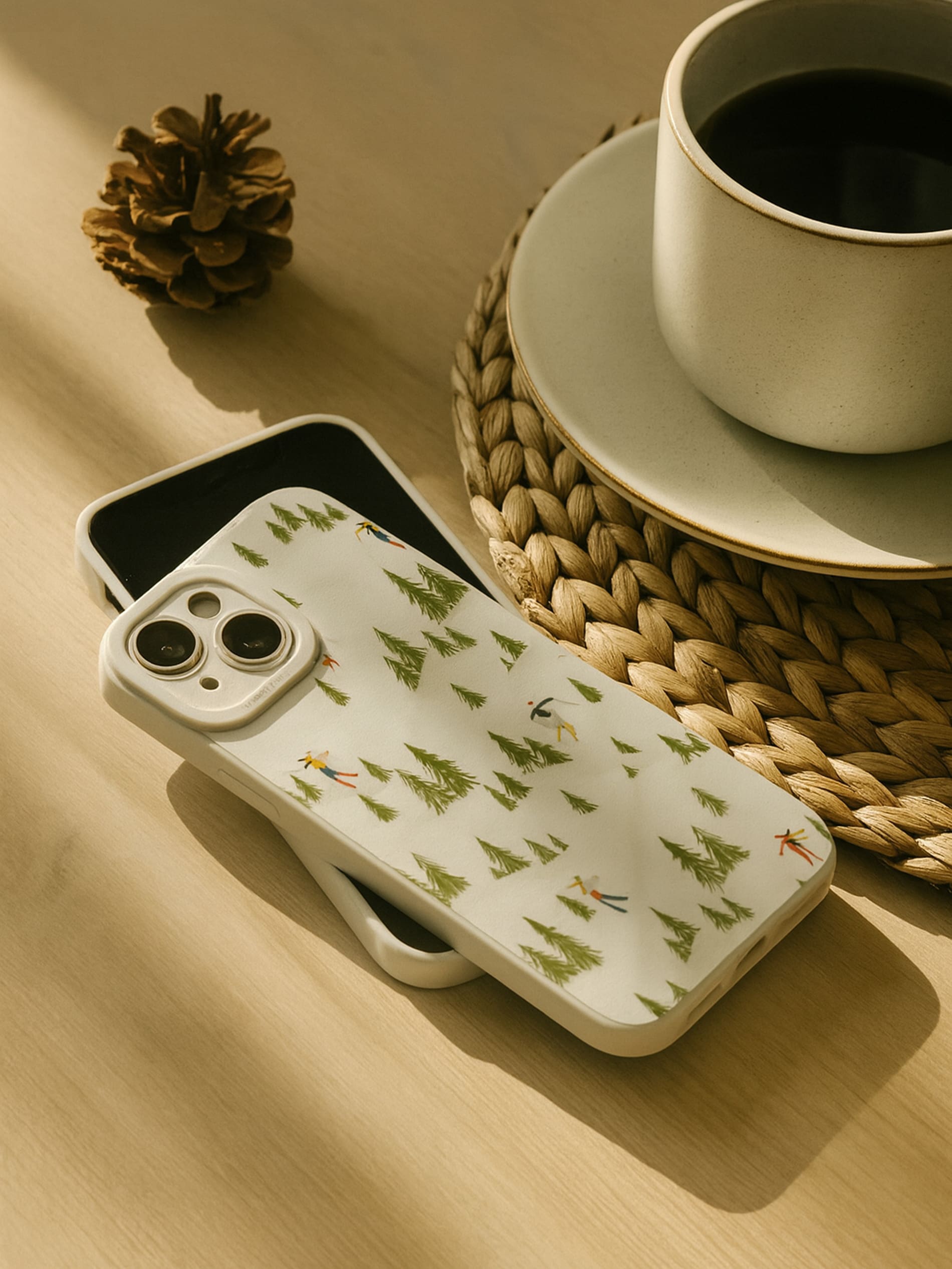 Etui na Iphone 15, 15 pro, 16 pro z motywem zimowym