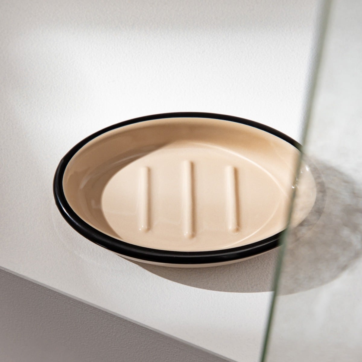 Mydelniczka CHLOE ceramiczna 13x8,6x2,3 cm