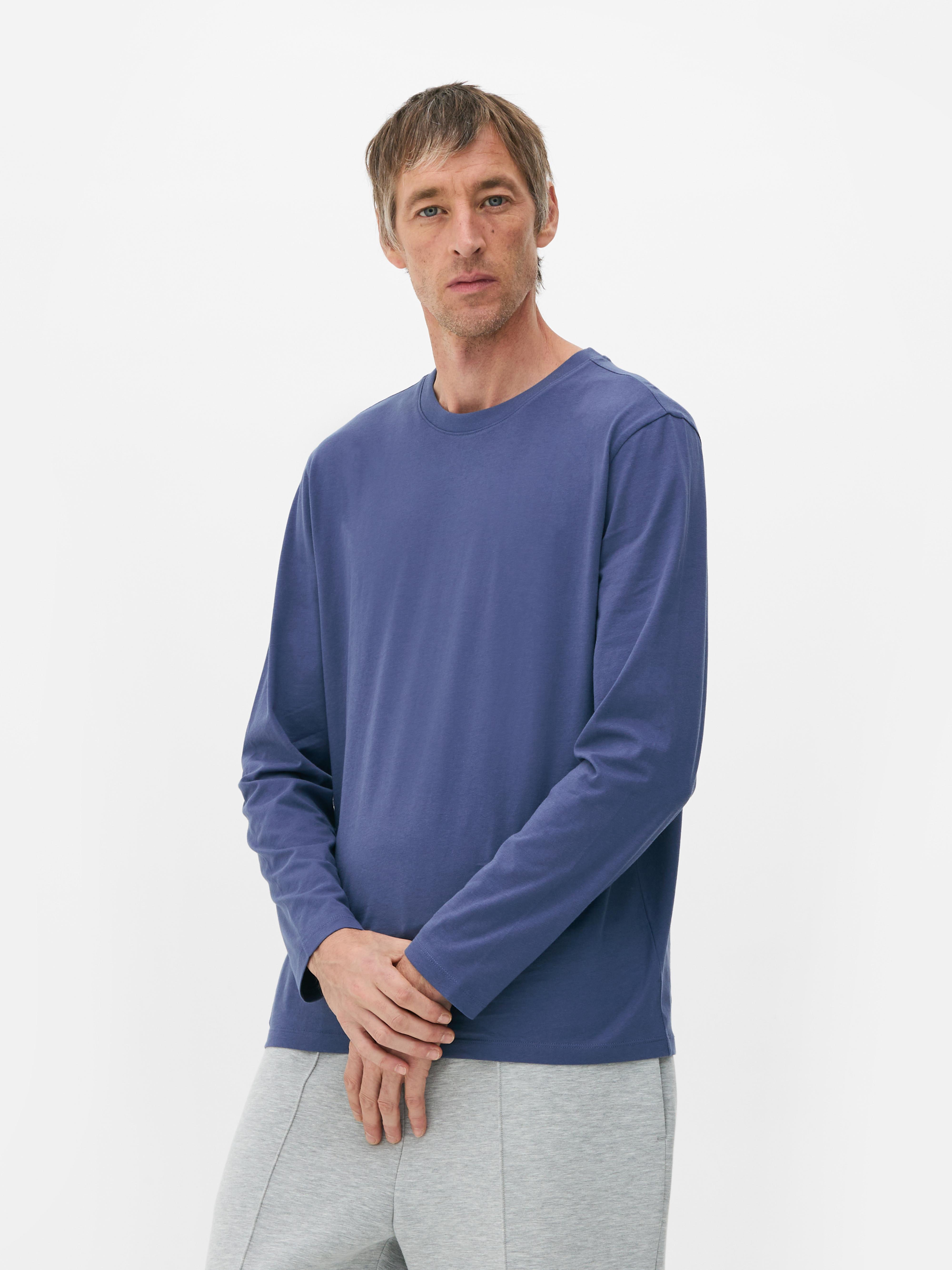 Essential Long Sleeve T-Shirt