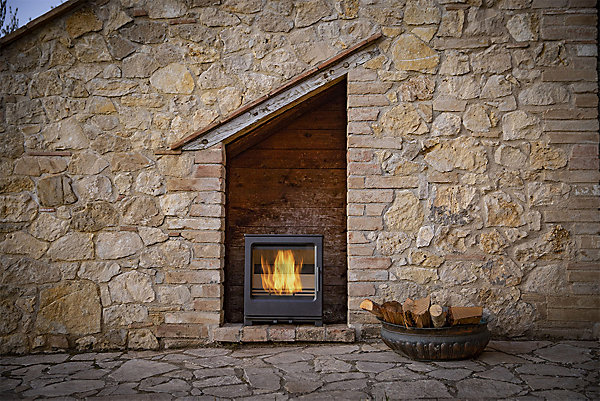 FUNDICIO - Poêle à Bois en Fonte Modèle AINHOA 8 kW