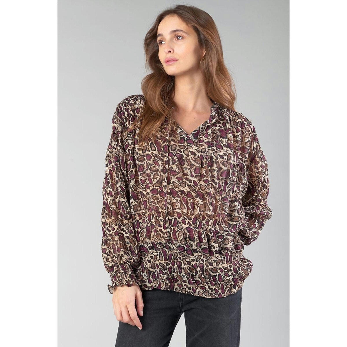 Blouse col montant, manches longues