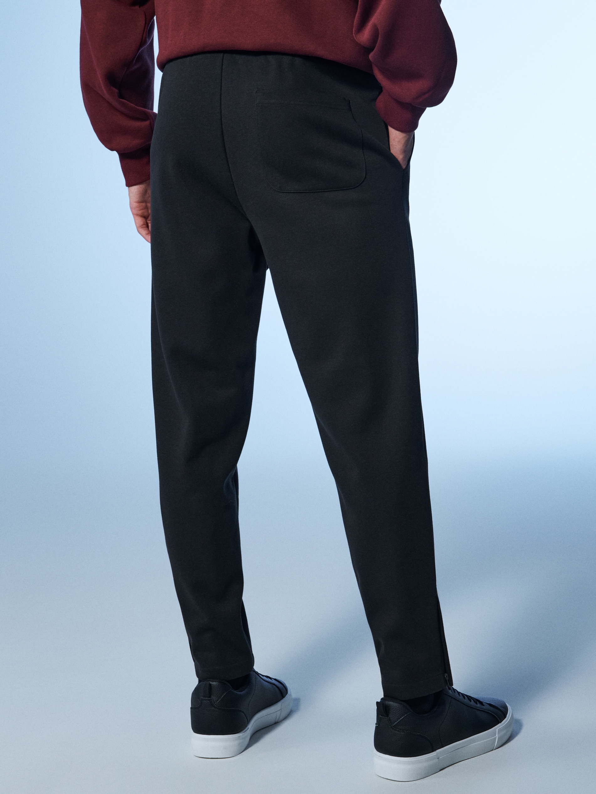 Spodnie tapered fit