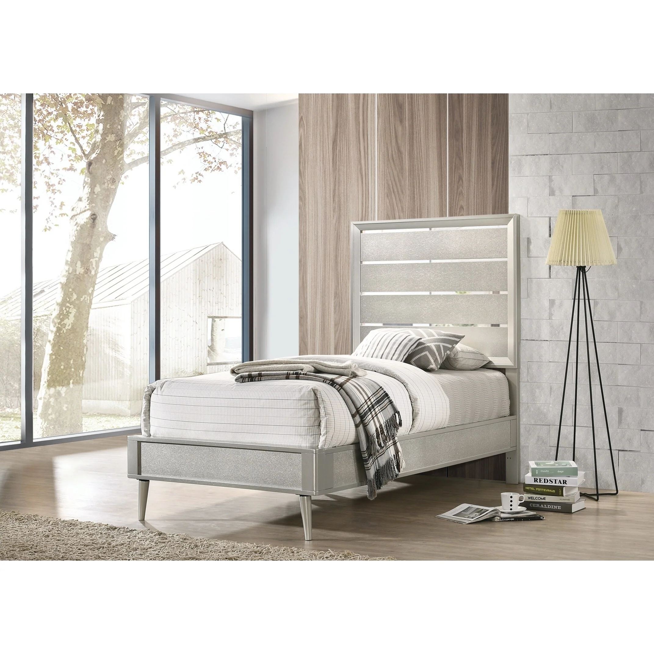 Stella Metallic Sterling 6-piece Panel Bedroom Set