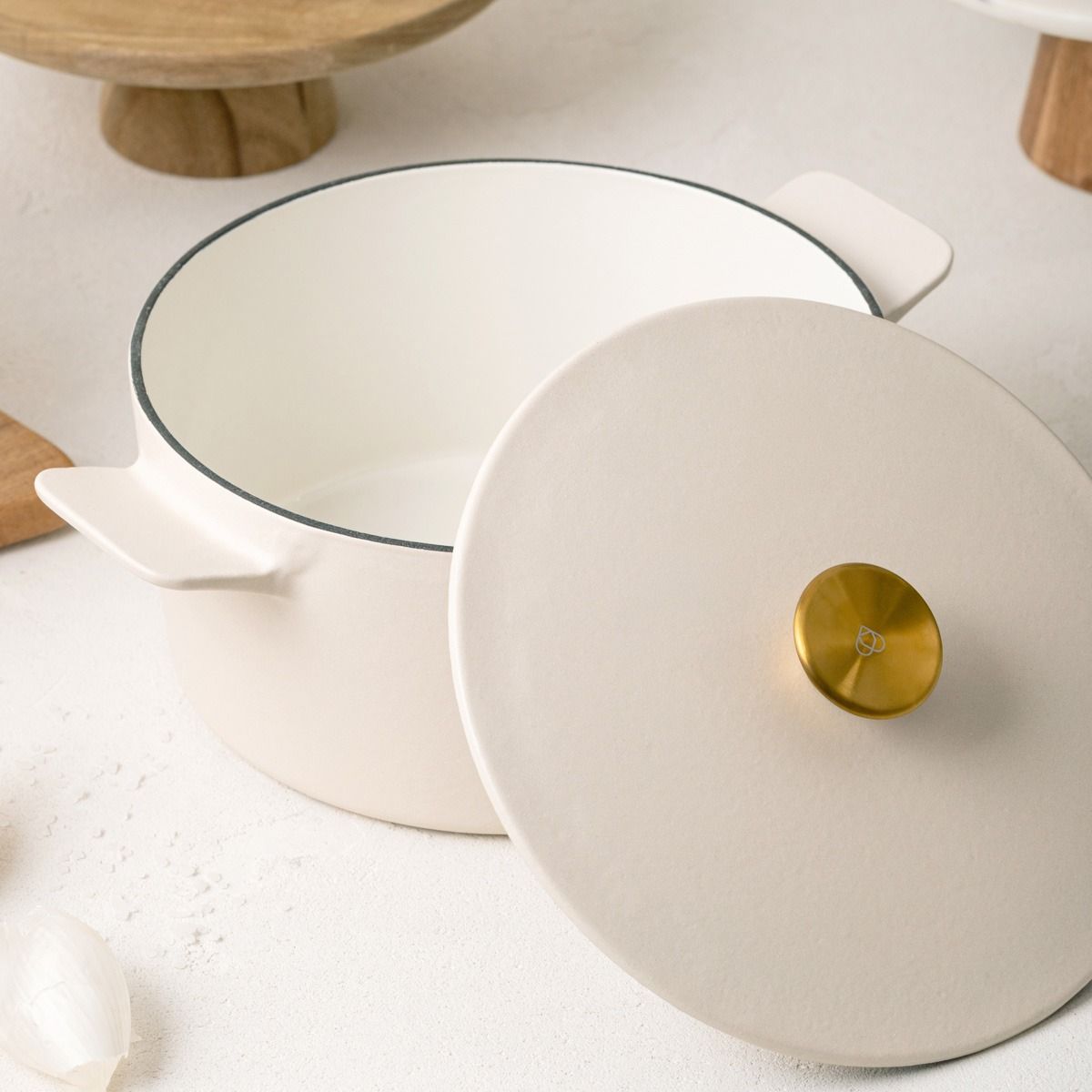 Garnek żeliwny ANDREAS beżowy matowy 5 l