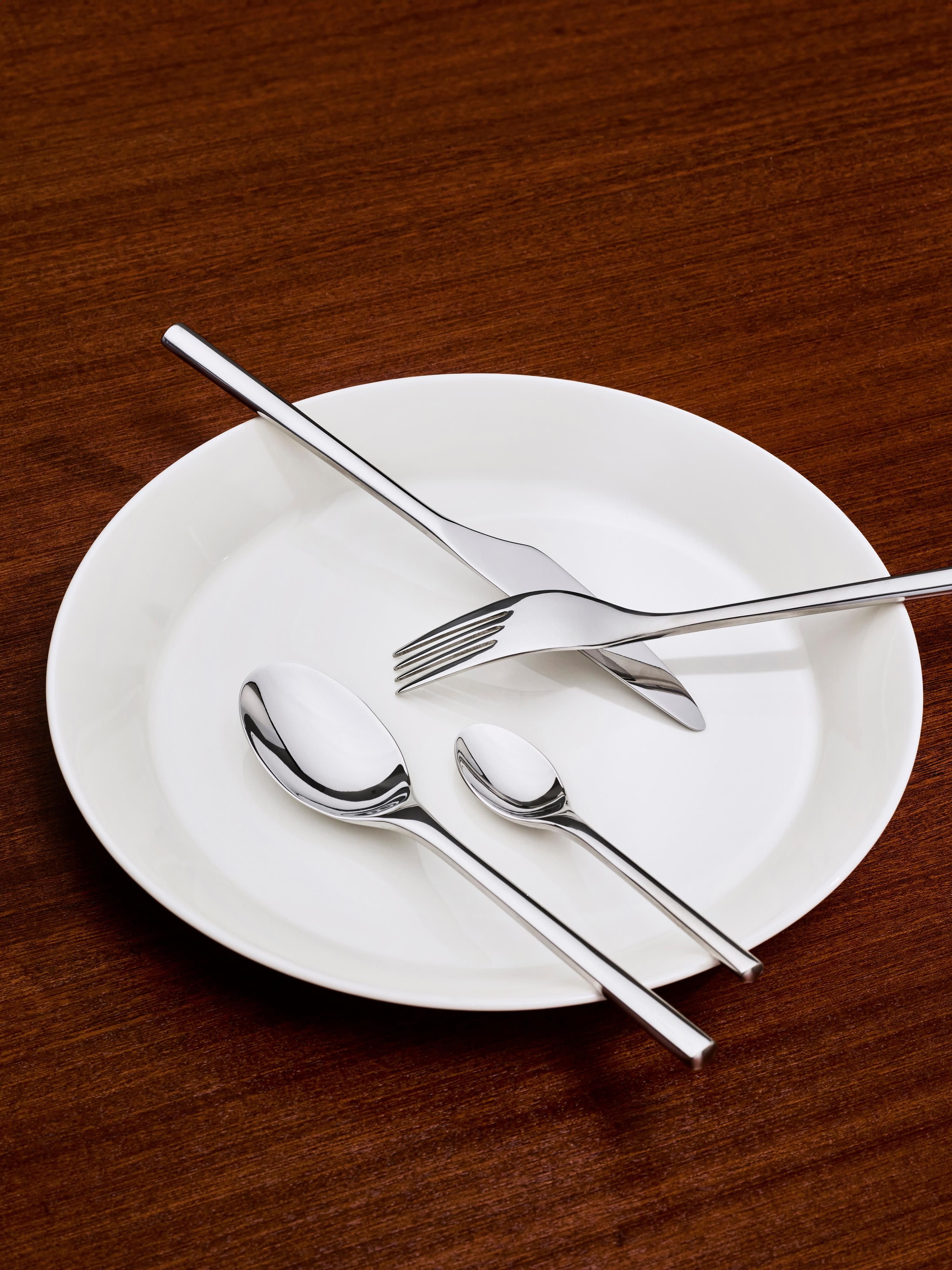 Hochglanzpoliertes Besteck-Set Artik, 4 Personen, 16er-Set