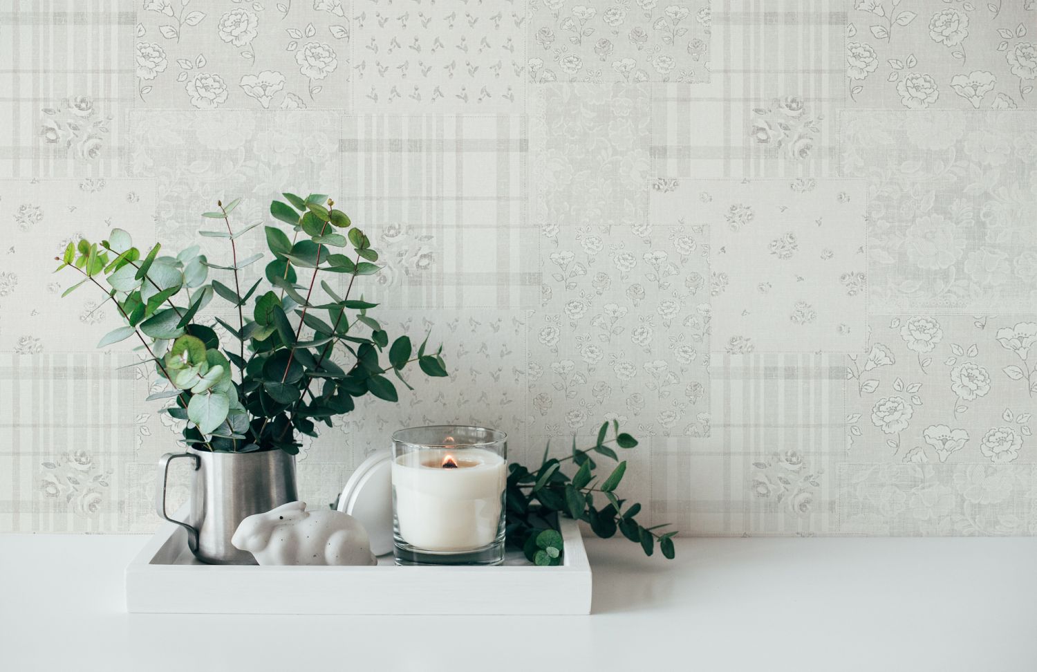 Livingwalls behang bloemmotief grijs en wit - 53 cm x 10.05 m - AS-390662