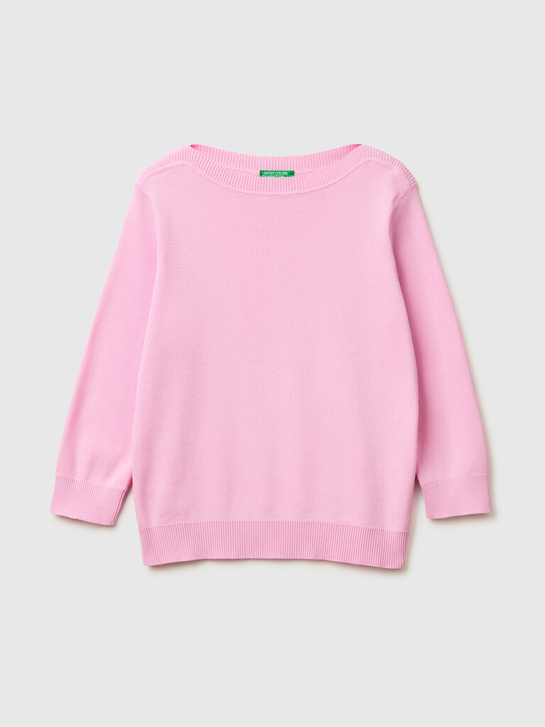 Pink sweater with boat neck