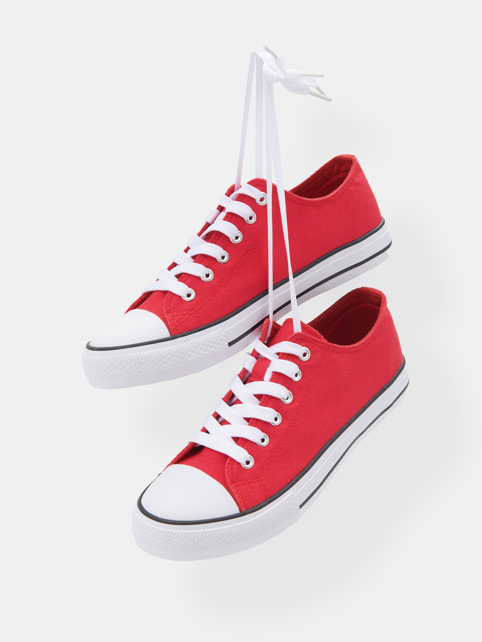 Trampki