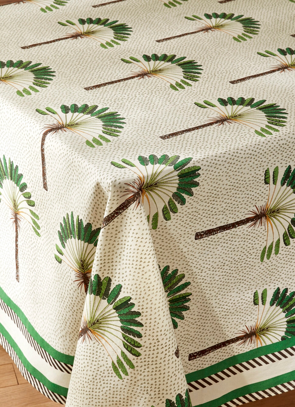 NAPPE EN COTON IMPRIMÉ PALMIERS MULTICOLORE