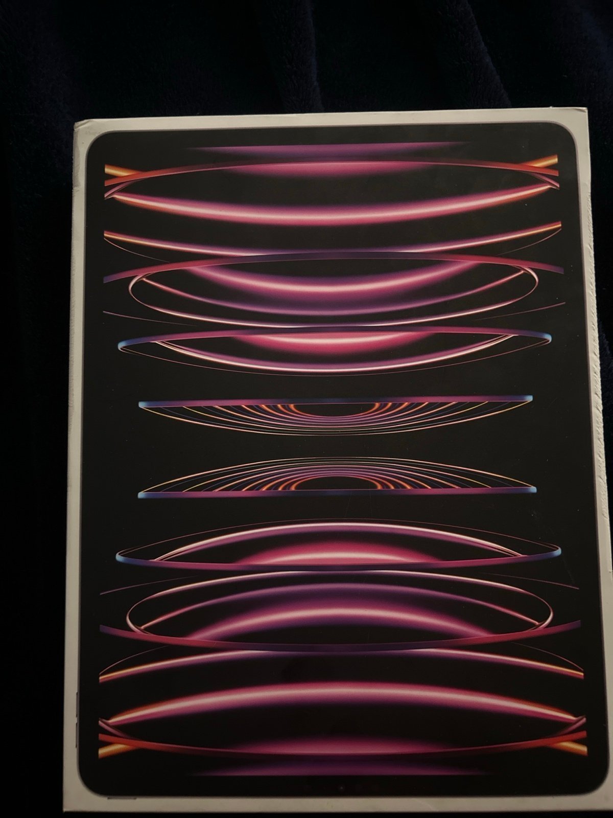 Apple iPad Pro 6th Generation 256gb 12.9inch 5G Data-WiFi with Keyboard