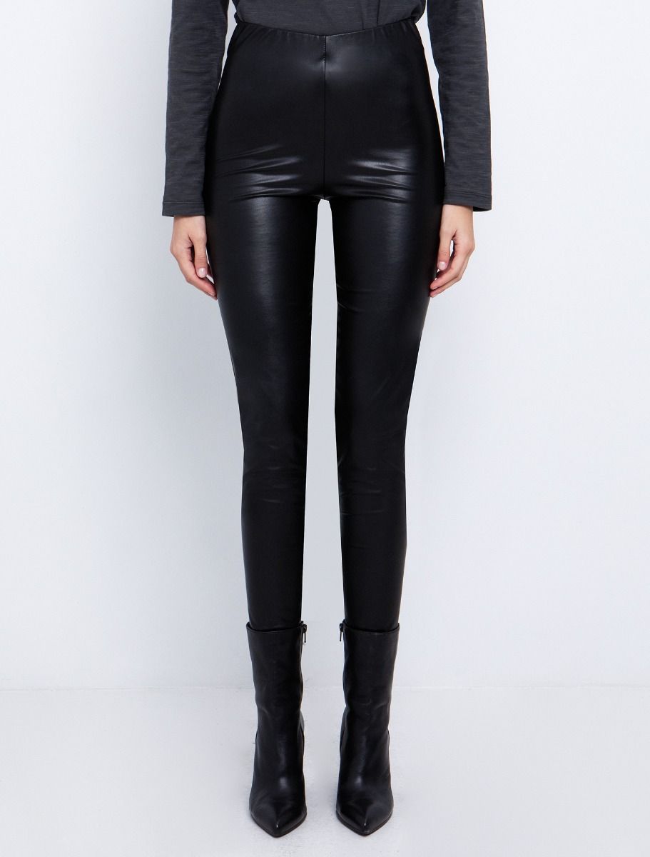 Κολάν από δερματίνη