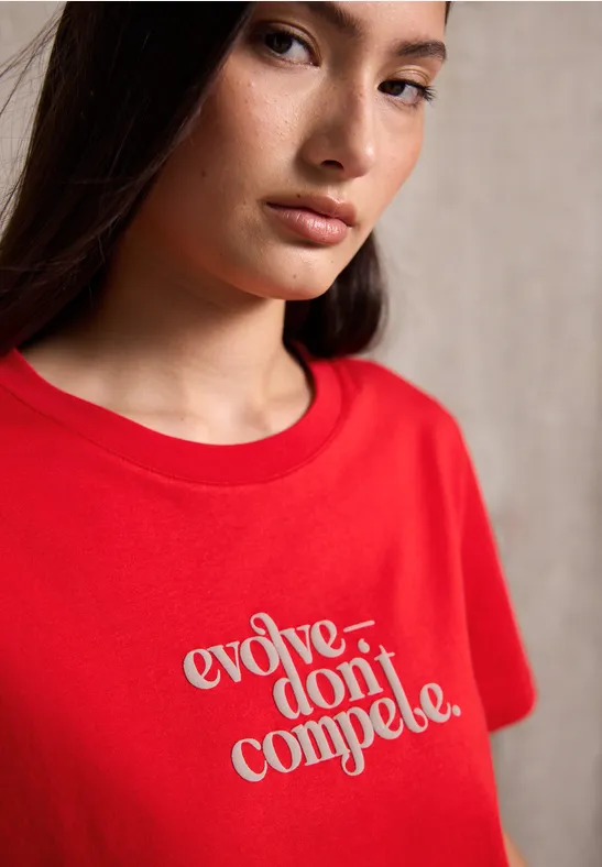 Basic T-Shirt mit Print