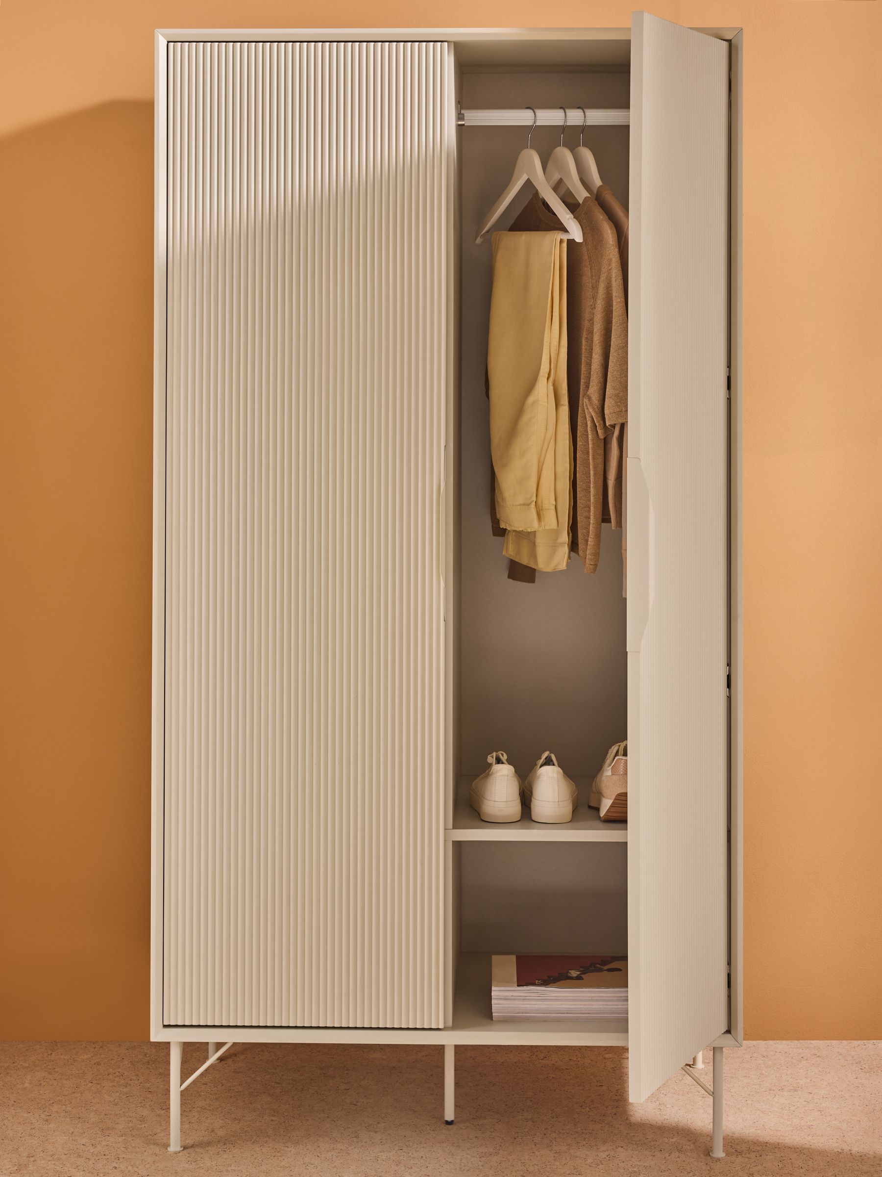 Elian Painted Double Wardrobe in Ecru White