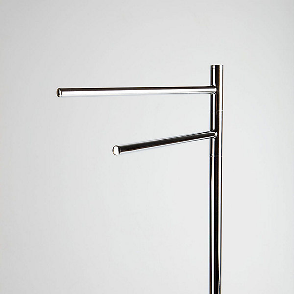 Cuvette Autoportante Avec Porte-Serviettes Et Base En Demi-Lune Chromée.