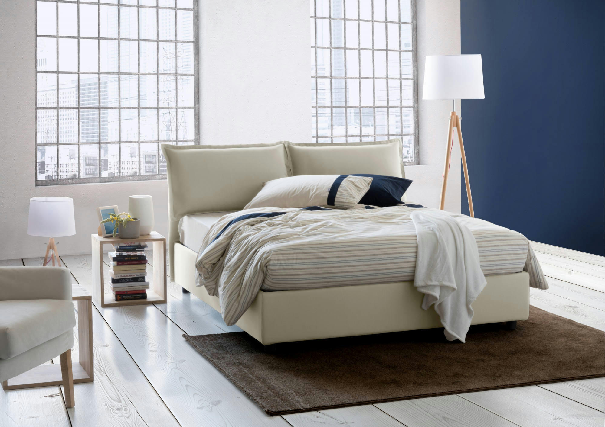 TERESA - Lit coffre 140x200 cm en tissu crème