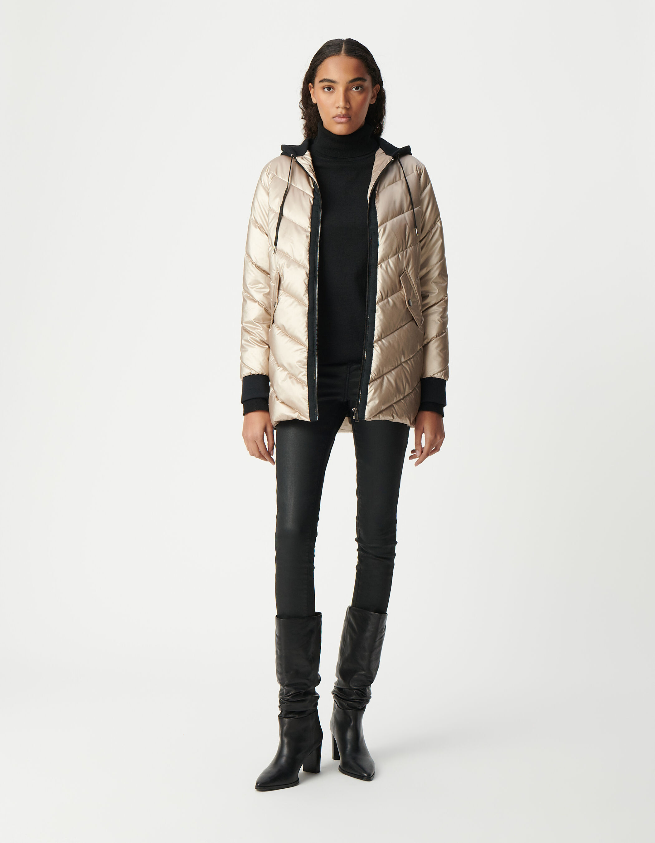 Sous-doudoune gold capuche molleton noir Femme