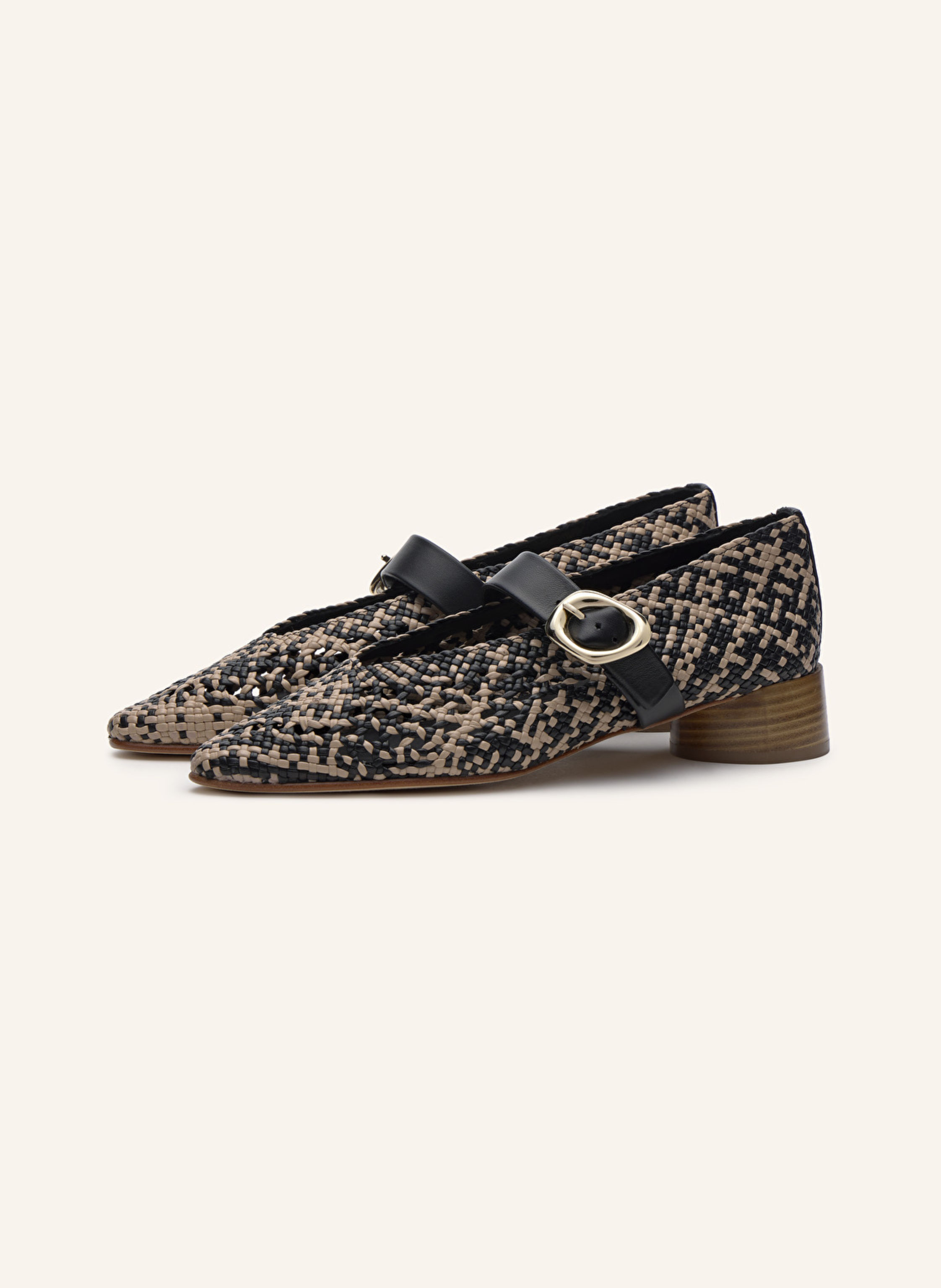 LOTTUSSE Pump SUMMER