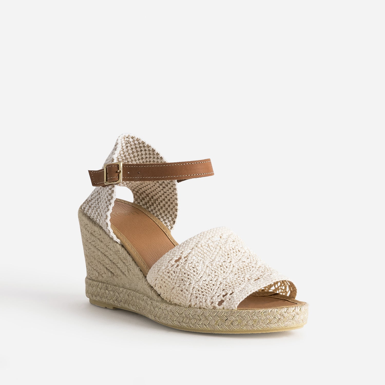 Sandale compensée écrue façon macramé