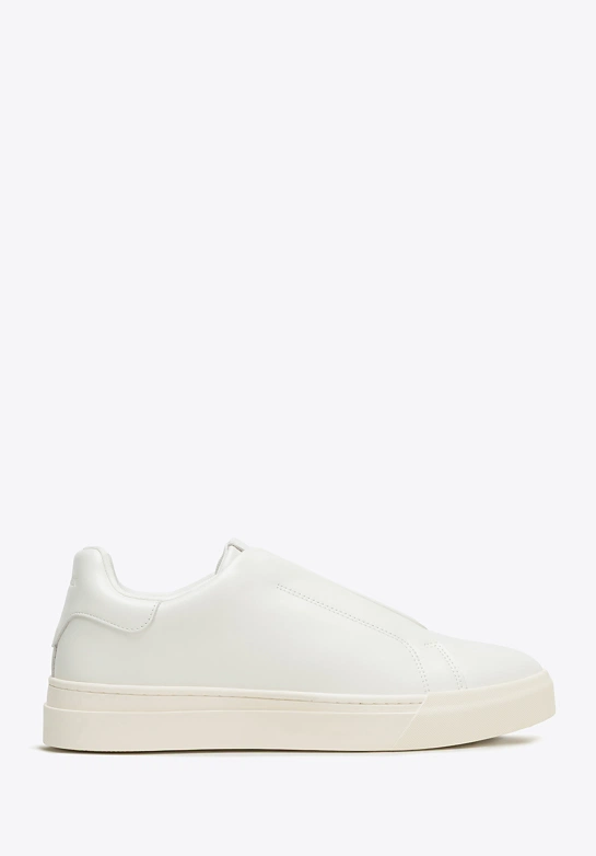 Męskie sneakersy ze skóry naturalnej wsuwane złamana biel