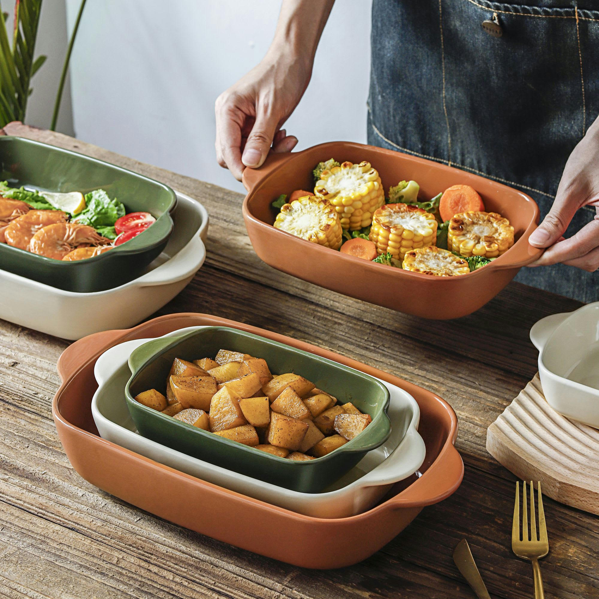 OCTAVE - Plat à four rond en grès terracotta