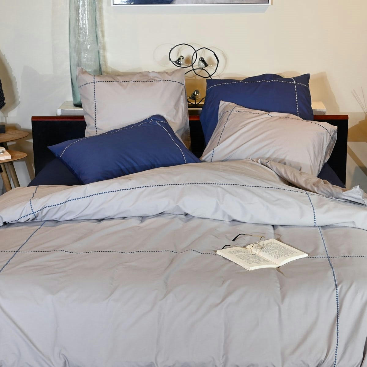 DIAMOND - Housse de couette brodée en percale de coton  indigo 200x200 cm