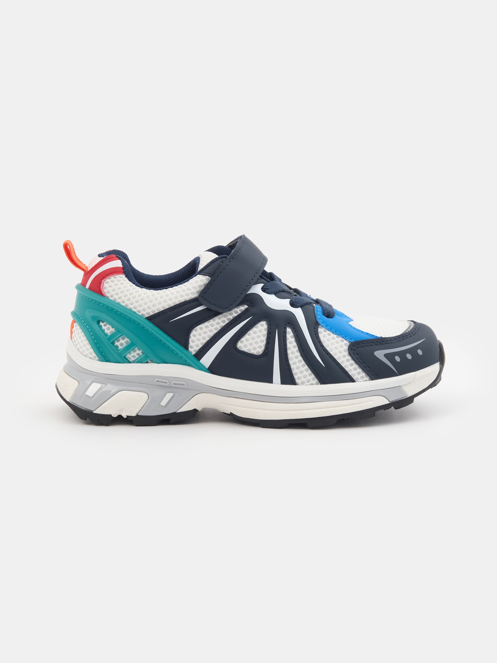 Sportowe sneakersy z siateczką zapinane na rzep