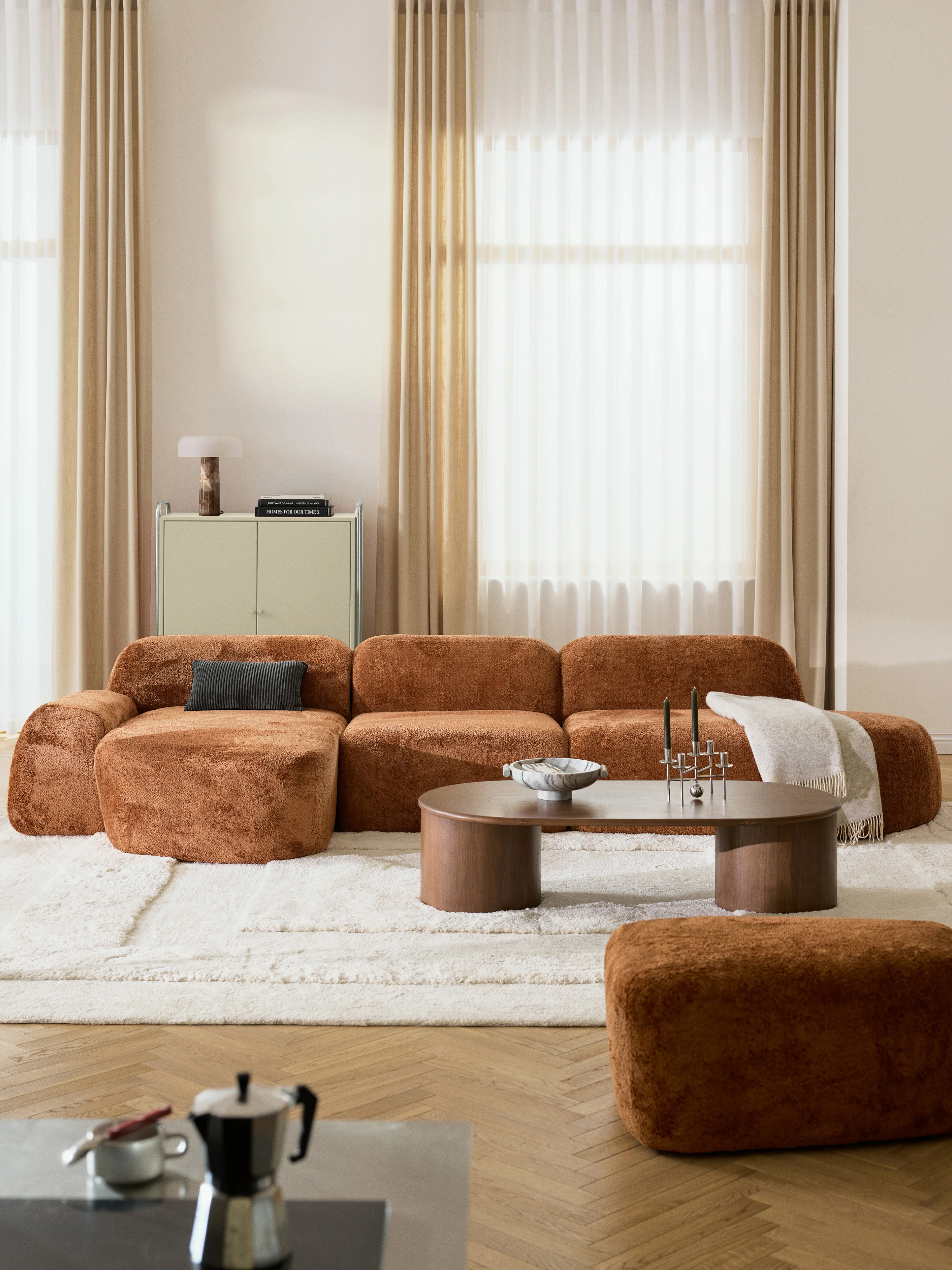 Modulares Ecksofa Wolke (4-Sitzer) aus Teddy-Bouclé mit Chaiselongue
