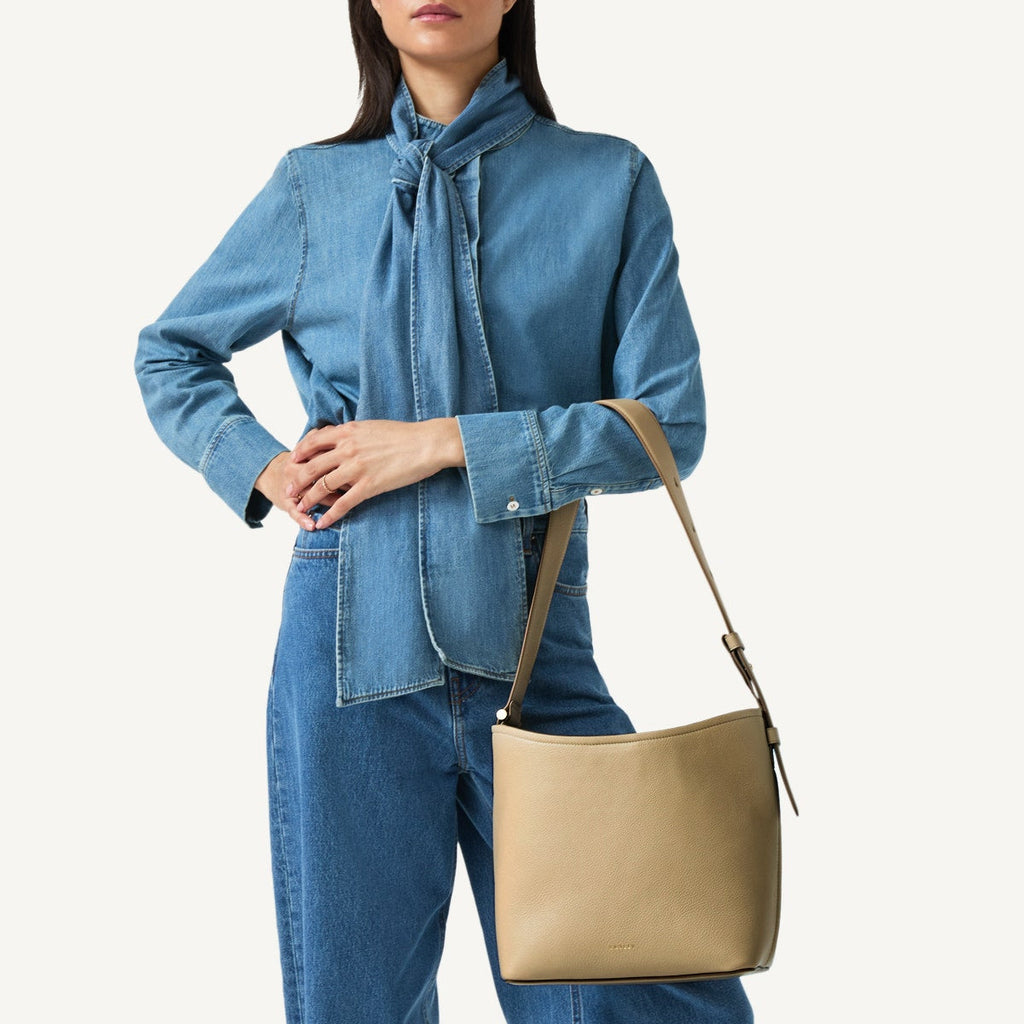 Bathurst Mews - Medium Ziptop Shoulder Bag