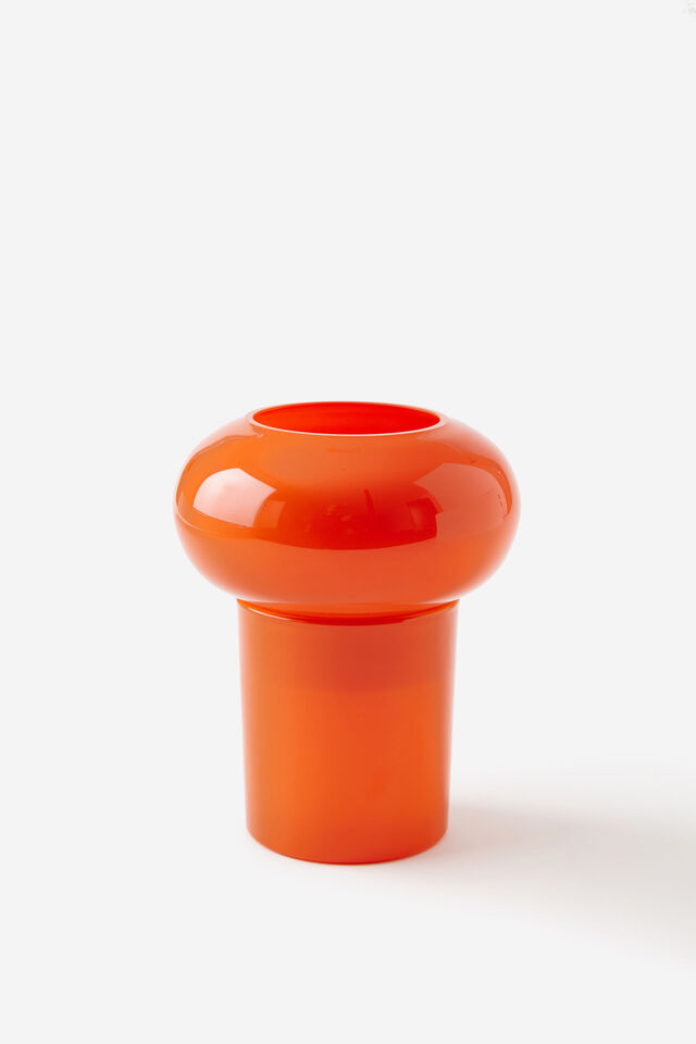 Retrograde Bulbous Vase