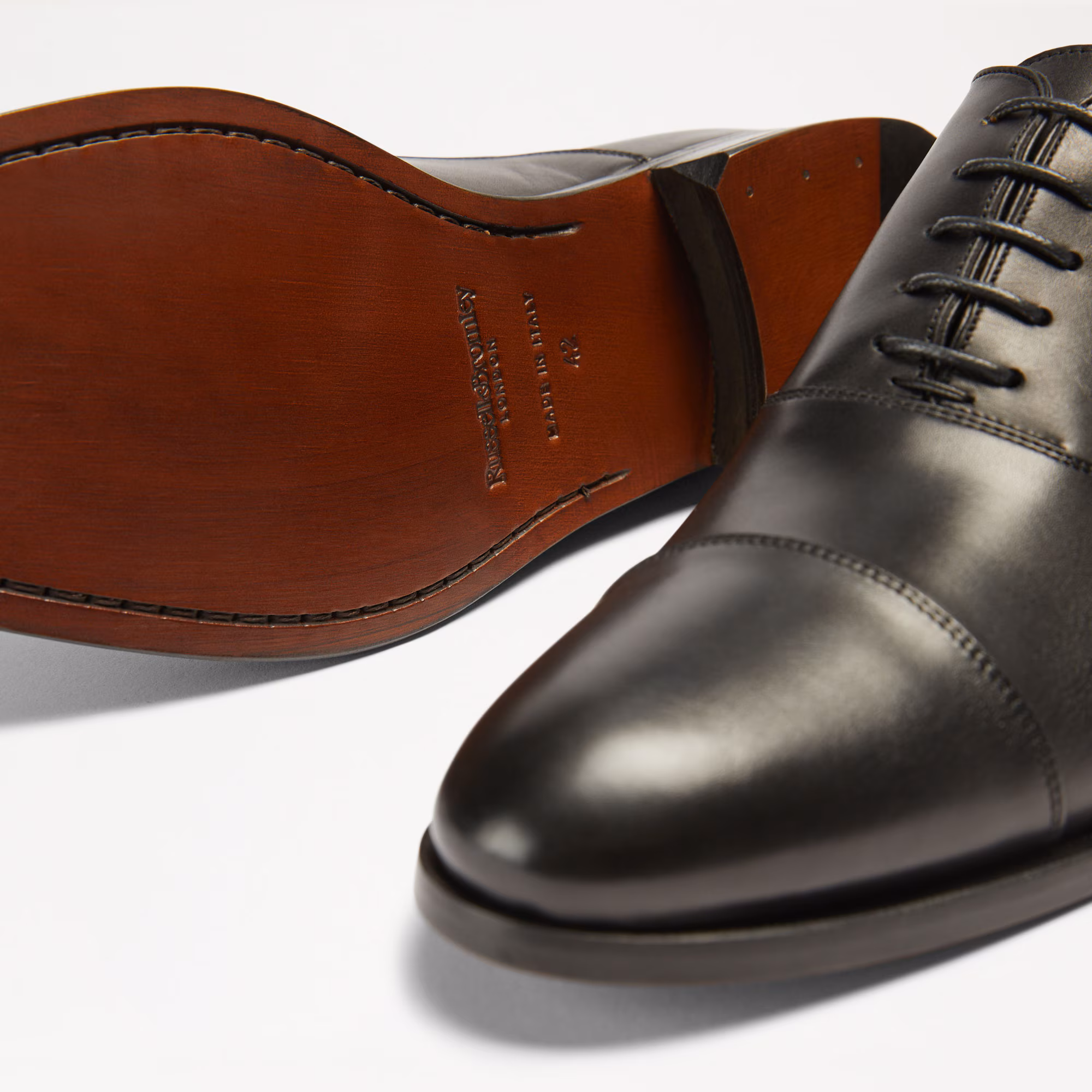 Cumulus<br>Toe-Cap Oxford