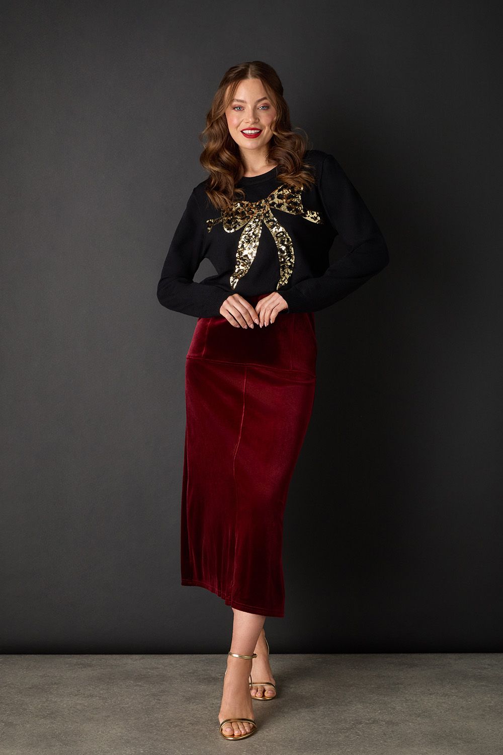 Izabel London Sparkly Bow Detail Long Sleeve Jumper