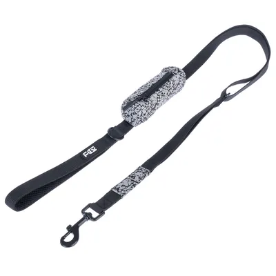 TIAKI Reflective Dog Lead with Poop Bag Holder