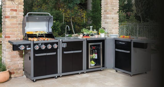 Coleman Revolution&trade; 4 Burner with Wok Burner - Black Gloss (COLREV4BGL)