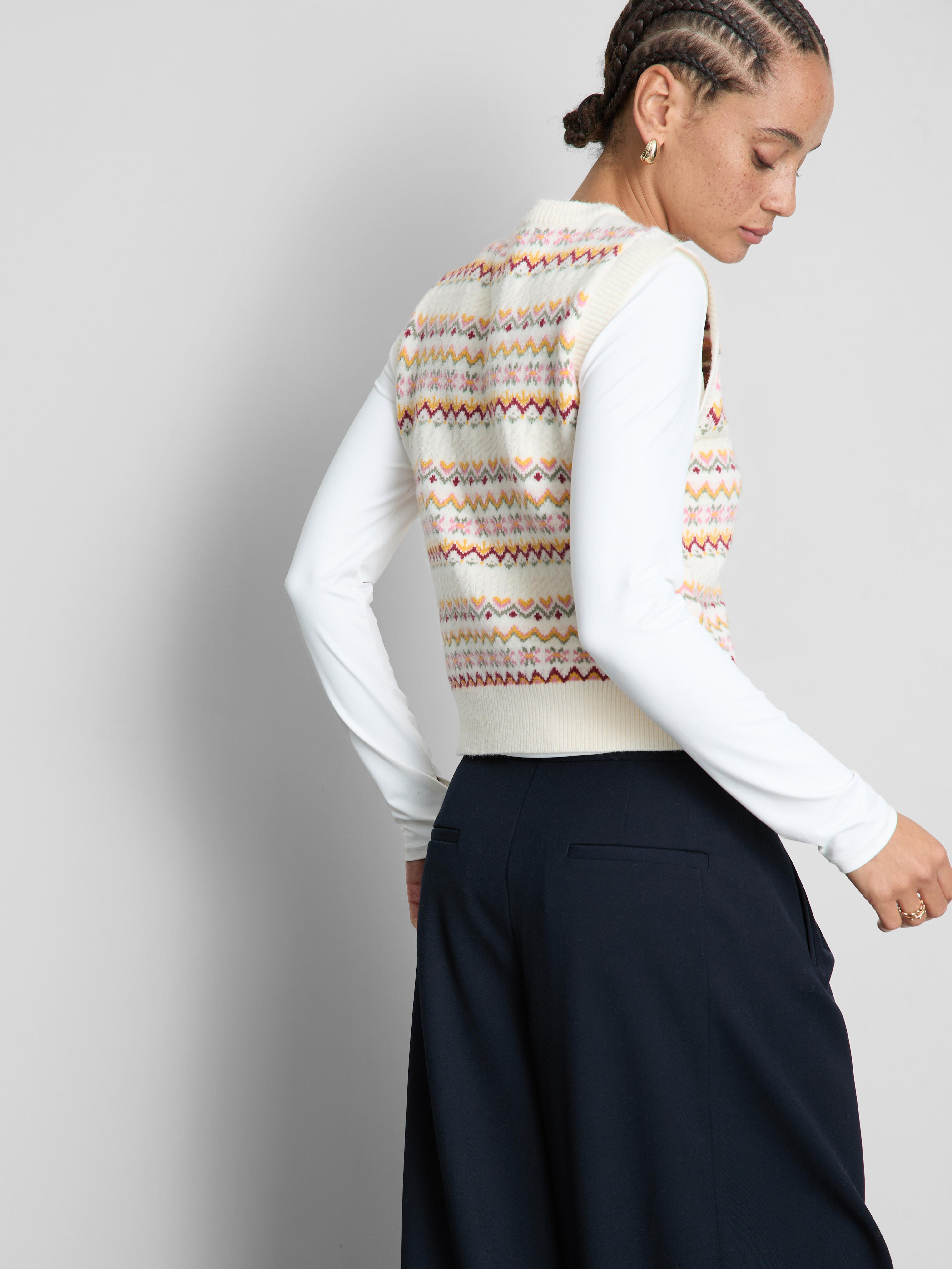Paula Echevarría Knitted Fair Isle Vest