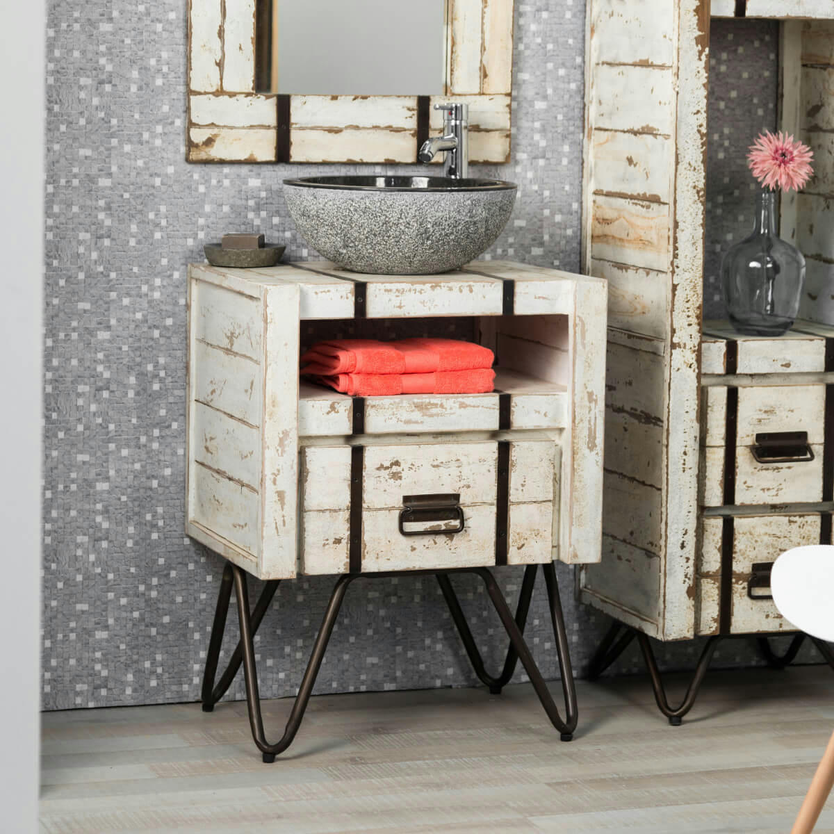 - Meuble sous vasque de salle de bain en bois et métal blanc L60cm