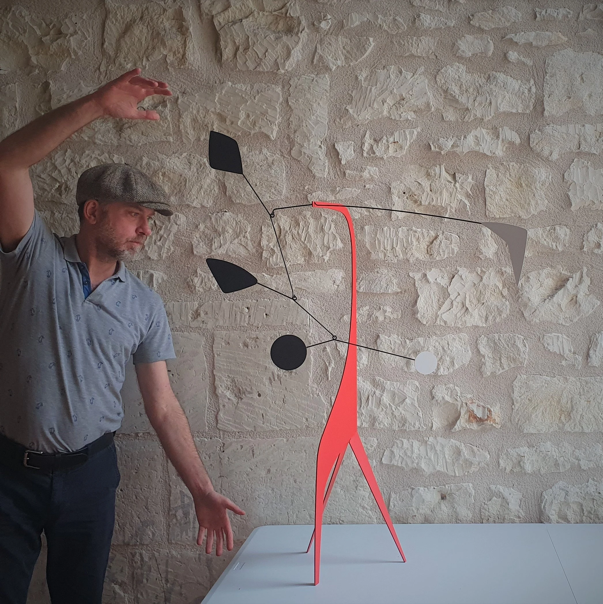 STABILE Red Comet Standing Mobile Outdoor Garden Verneuil Handmade in France Sculpture mid Century Steel Limited Edition Numbered