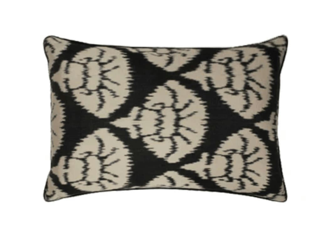 - Housse de coussin double soie ikat  40x60 noir