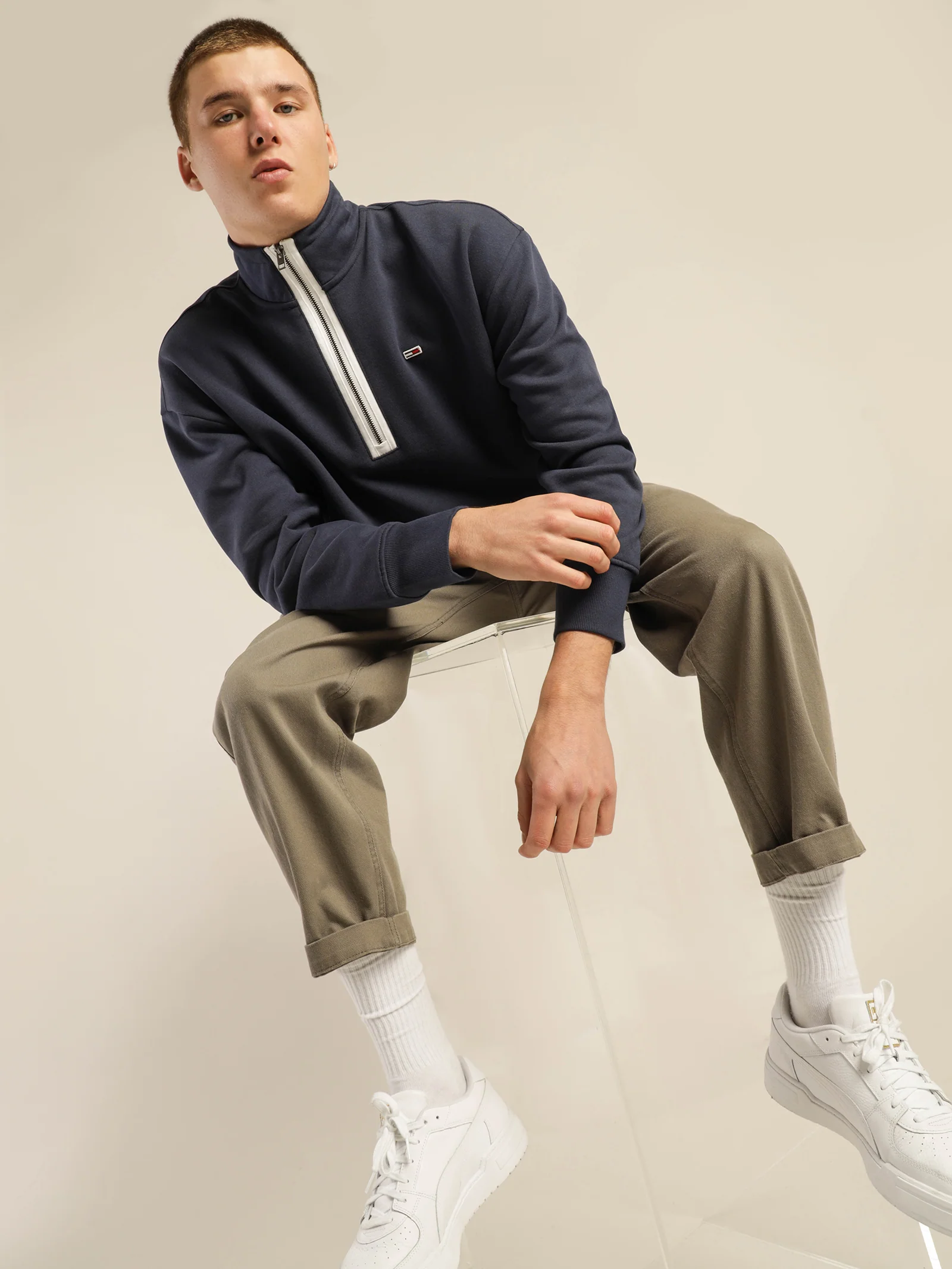Contrast Zip Mock