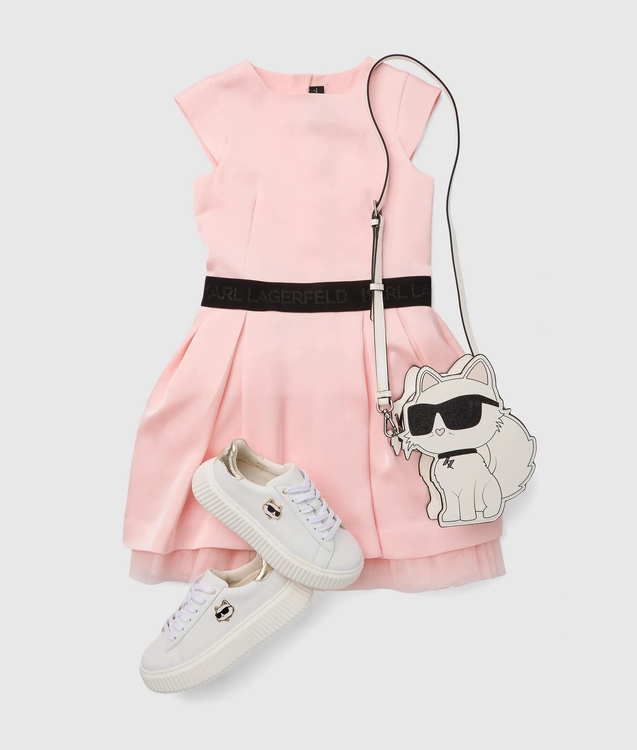 Robe longueur mini en satin pour filles